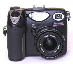 Nikon Coolpix 5000 --- Moose's Review